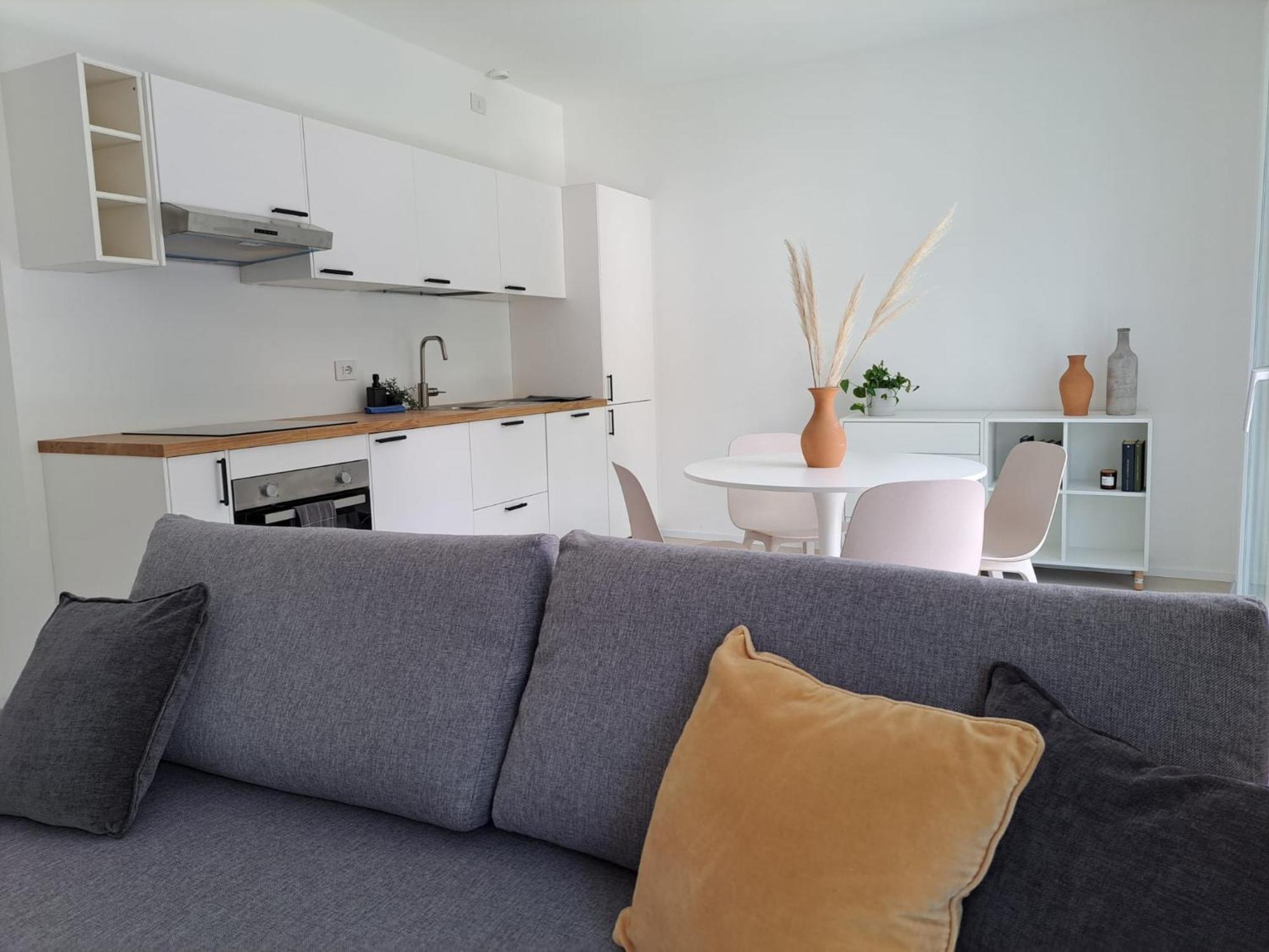 Lario Suite Apartments By Quokka 360 - With Parking Next To Como City Exterior photo